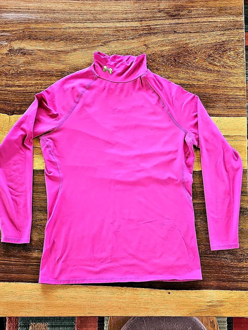 Under Armour ColdGear XL Pink Long Sleeve Athletic Top